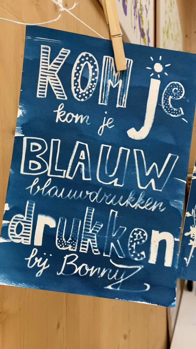 De eindresultaten van de Cyanotypie workshop bij Bonny Z van afgelopen woensdag! Wat was het weer een gezellige middag met ouders en kids vol experiment, plezier en aandacht voor elkaar! ❤️ Over 4 weekjes kun je je weer inschrijven voor een nieuwe Cyanotypie workshop, maar volgende week eerst kleien. Wees welkom en hou de workshopagenda in de gaten…er zijn nog een paar plekjes vrij! 

Info & boekingen: www.bonnyz.com/workshops

#cyanotypie #ouderenkind #workshop #amsterdam #samen 

@bonnyzgraphicart